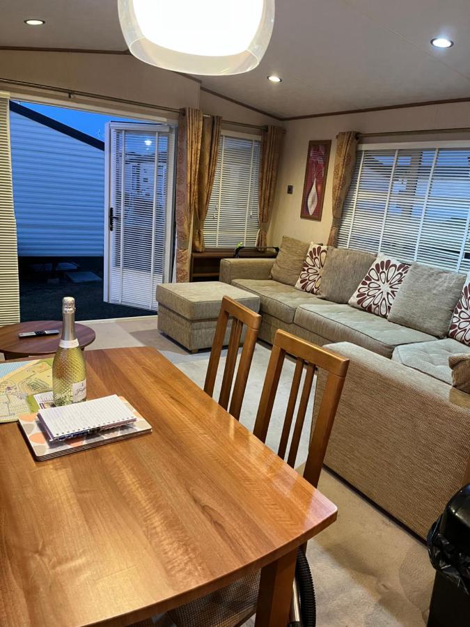 Lovely Static Caravan 惠茨特布尔 外观 照片